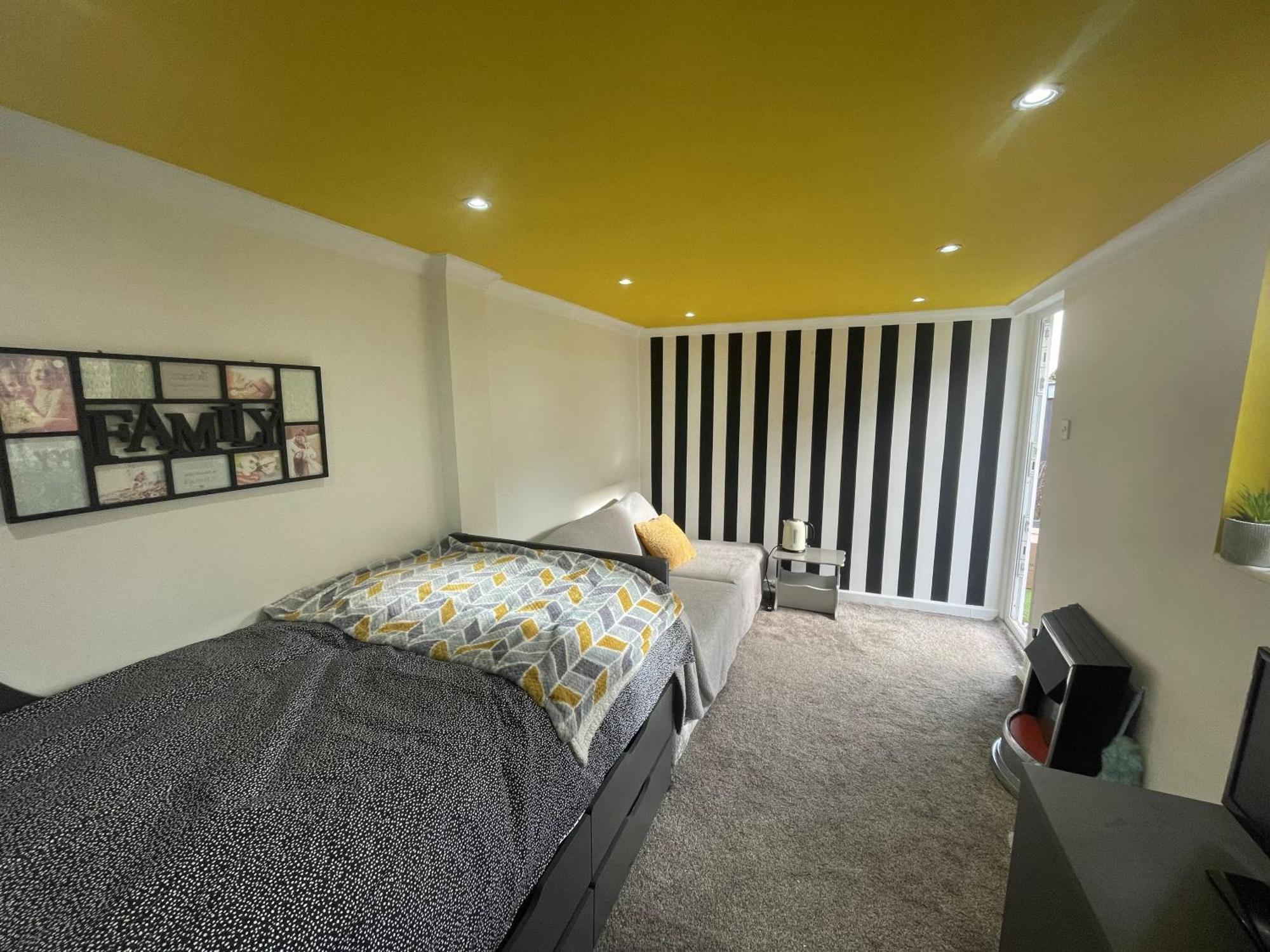ברנהאם Beautiful Place To Live Near Heathrow Windsor Legoland & Free Parking Onsite מראה חיצוני תמונה