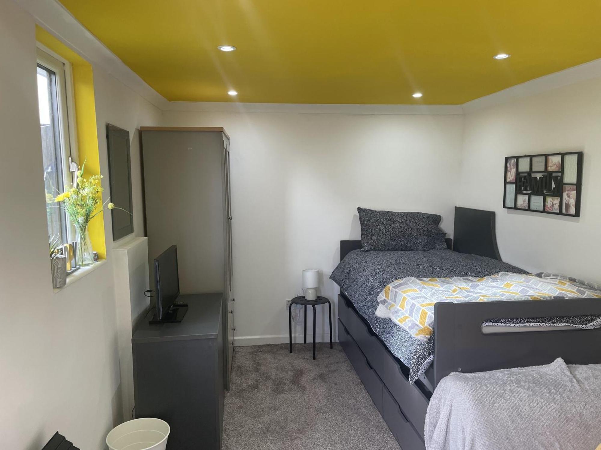 ברנהאם Beautiful Place To Live Near Heathrow Windsor Legoland & Free Parking Onsite מראה חיצוני תמונה